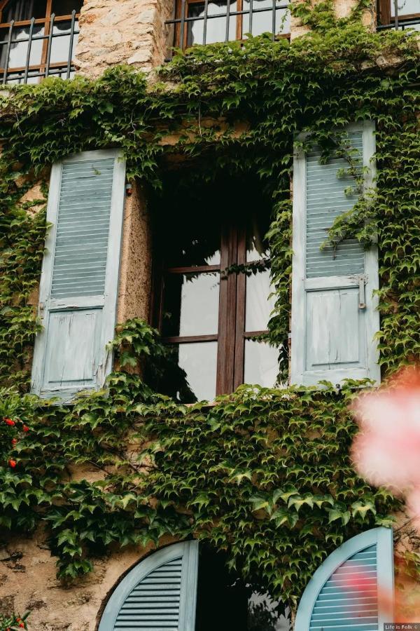 Domaine Des Bruguieres Villa Entrecasteaux Exteriör bild