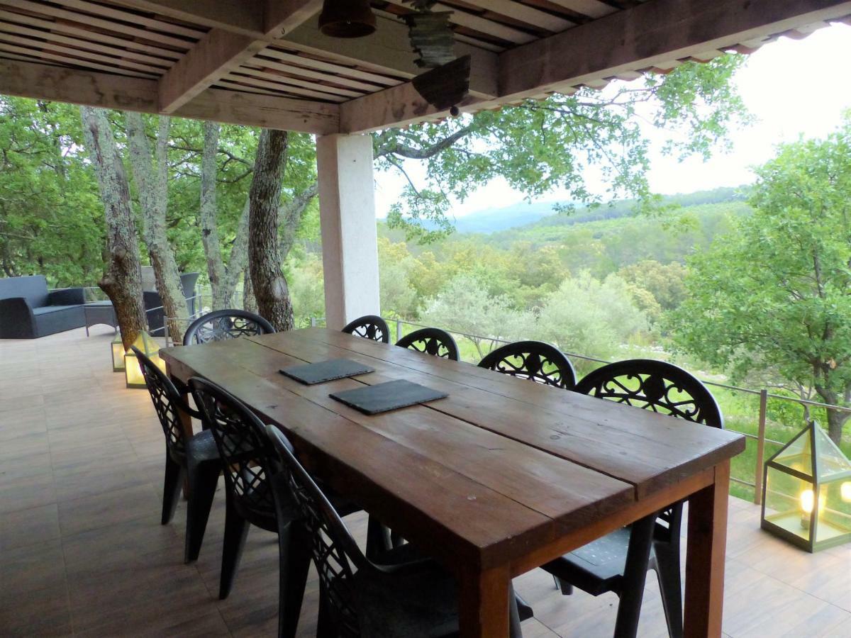 Domaine Des Bruguieres Villa Entrecasteaux Exteriör bild